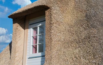 Oasby thatch roof disadvantages